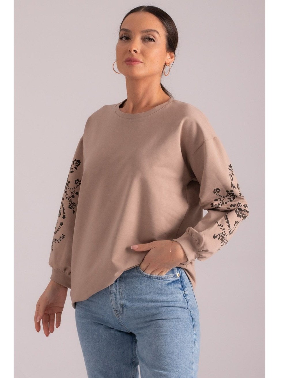 Boheme Chic Sweatshirt med Paisleymønster på Ærmerne